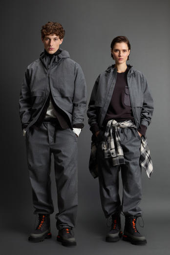 Jacket in Italian Pure Virgin Wool by Todd Snyder Gray photo 1 | Woolrich