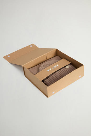 Gift Set with Wool-Blend Beanie and Scarf Brown photo 1 | Woolrich
