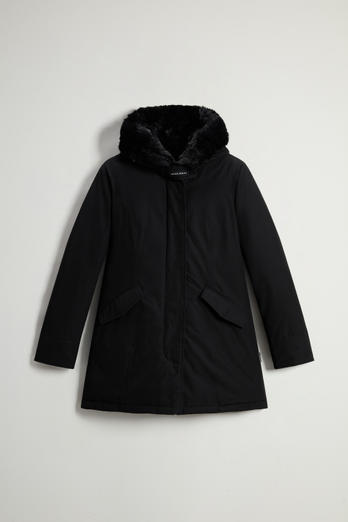 Beaker Parka with Faux Fur in Ramar Cloth Black photo 1 | Woolrich
