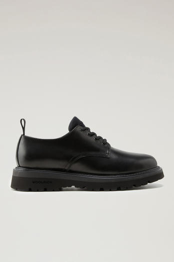 New City Derby Shoes in Calfskin Leather Black photo 1 | Woolrich