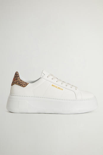 Chunky Court Sneakers in Calfskin Leather White photo 1 | Woolrich