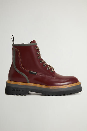 Main Combat Boots in Calfskin Leather Burgundy photo 1 | Woolrich